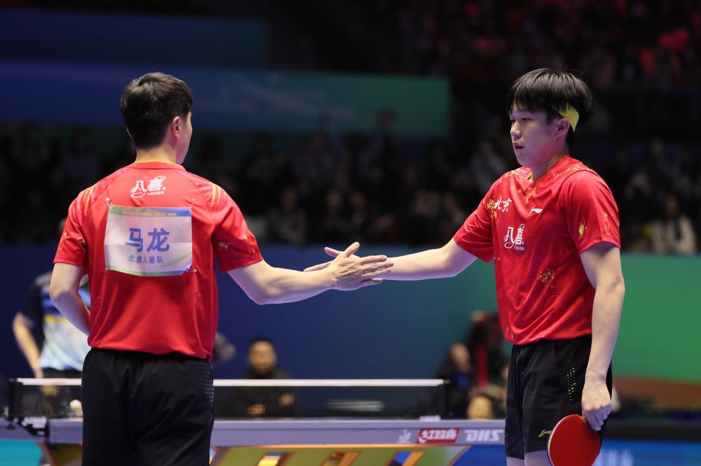 逐冰追雪 逐冰追雪